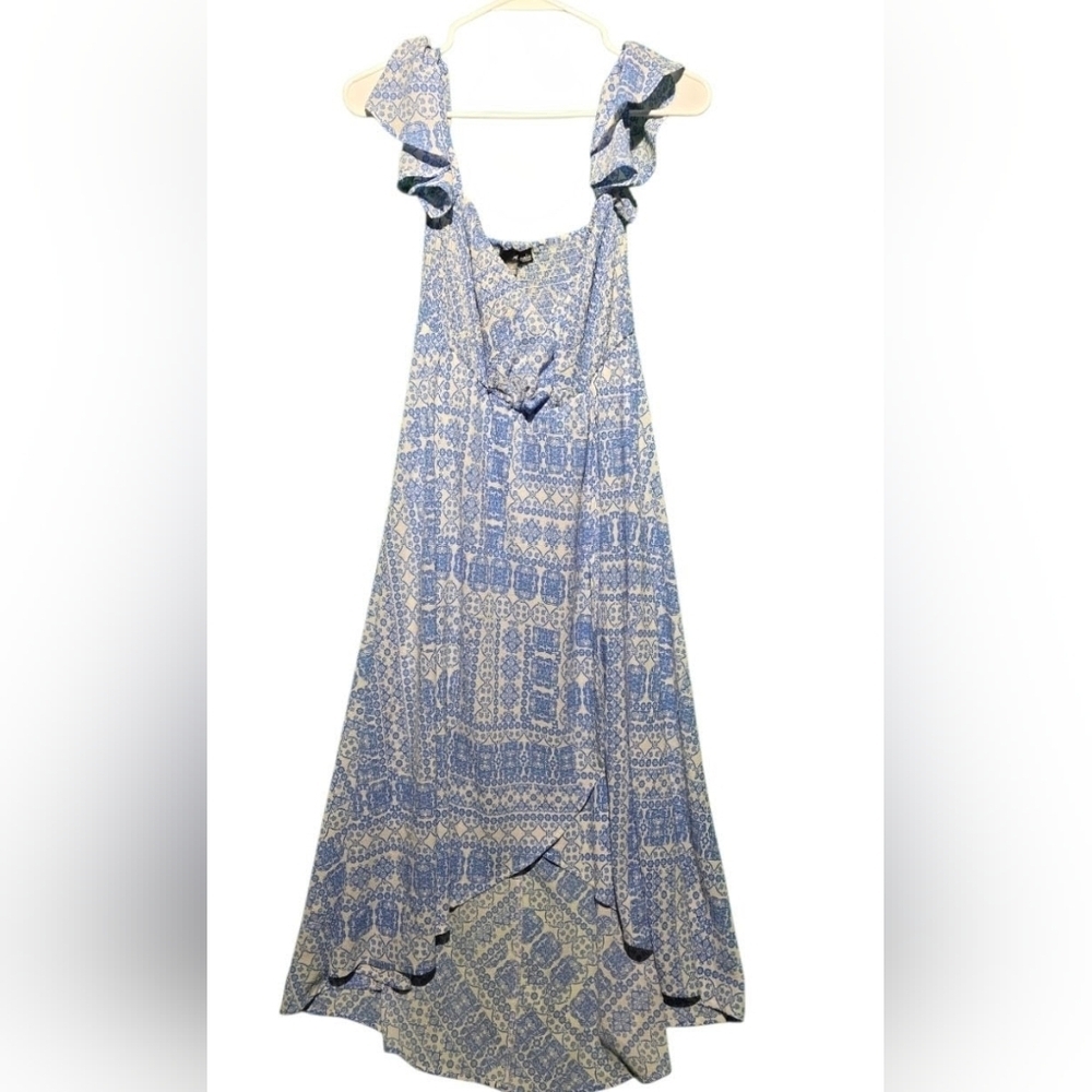 A. Calin Elegant Blue and White Maxi Dress Size Medium PTP 19 - EUC - Picture 2 of 4